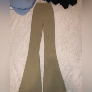 Aerie crossover flares